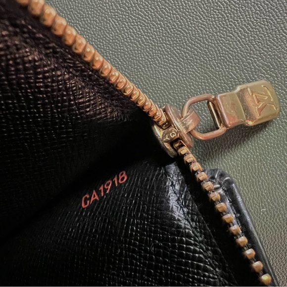 Vintage Epi Sarah Wallet 1998 - Picture 4 of 12